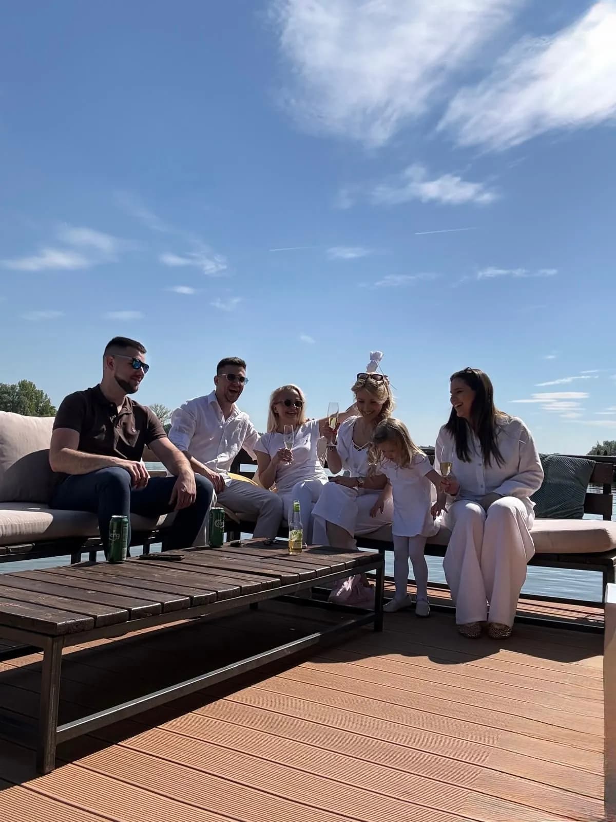 Nova sezona na Flotadoru, prve žurke već se pamte 💙